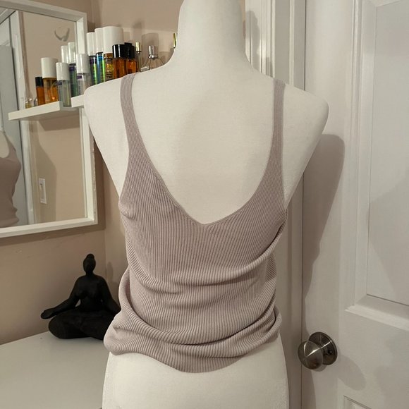 Double Zero Tank Size M - Picture 2 of 3